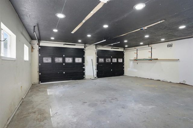 230 NE 46th St, Lawton, OK 73507