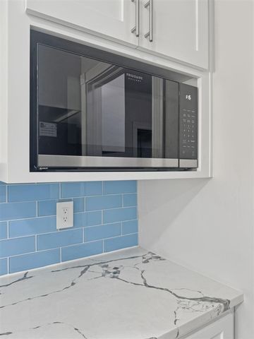 230 NE 46th St, Lawton, OK 73507