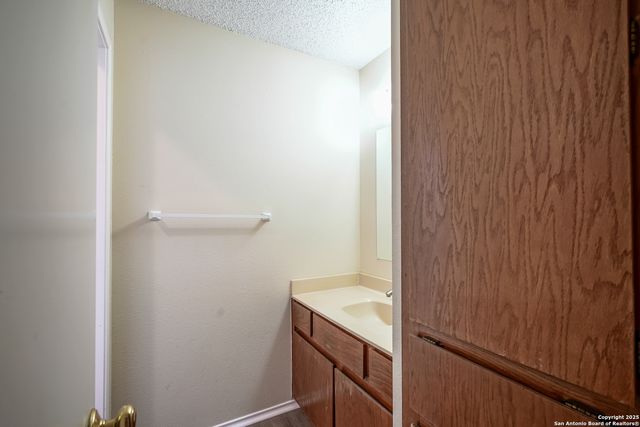 7262 SHADOW RIDGE, San Antonio, TX 78250