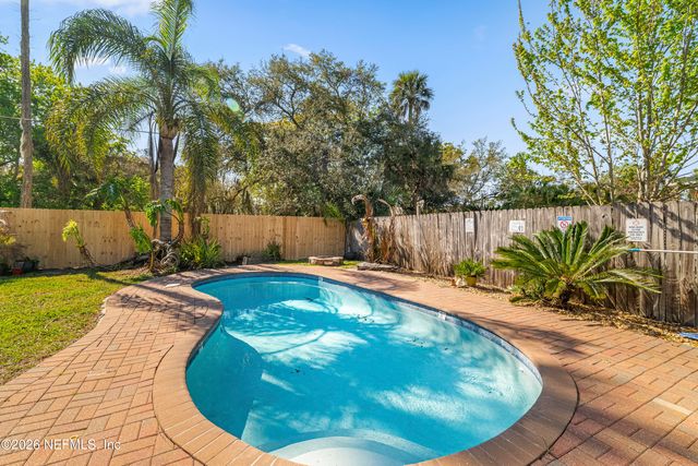 2702 LIBERTY Lane, Jacksonville Beach, FL 32250