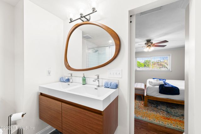 2702 LIBERTY Lane, Jacksonville Beach, FL 32250