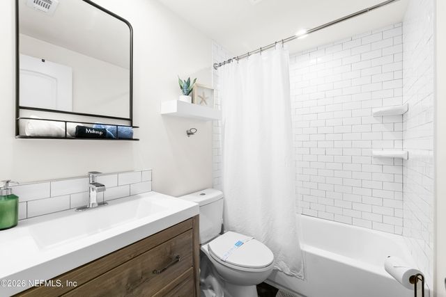 2702 LIBERTY Lane, Jacksonville Beach, FL 32250