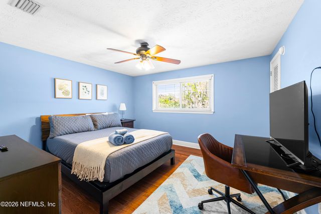 2702 LIBERTY Lane, Jacksonville Beach, FL 32250