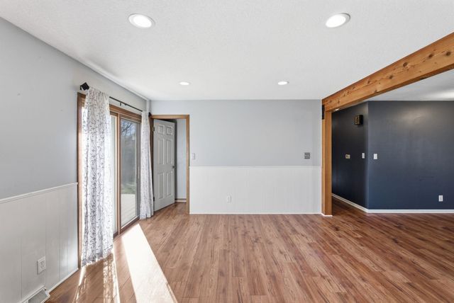 4428 Gunnison St, Bel Aire, KS 67220