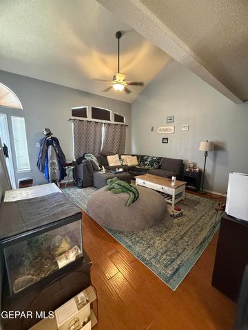 11345 LOMA LINDA Circle, El Paso, TX 79934