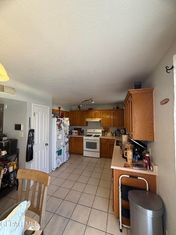 11345 LOMA LINDA Circle, El Paso, TX 79934