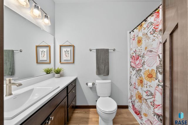 419 Harvest Trl Trail, Harrisburg, SD 57032