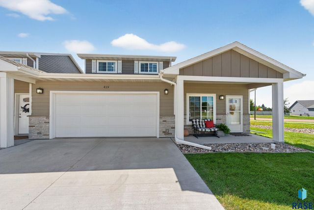 419 Harvest Trl Trail, Harrisburg, SD 57032
