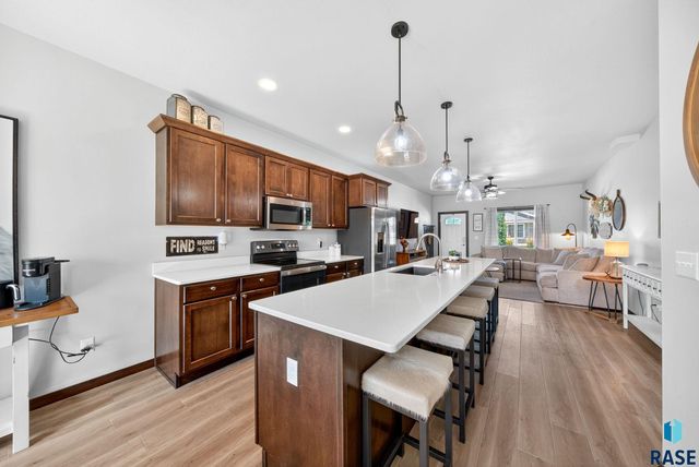 419 Harvest Trl Trail, Harrisburg, SD 57032