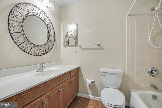 4117 MIDWAY ST, Fredericksburg, VA 22408