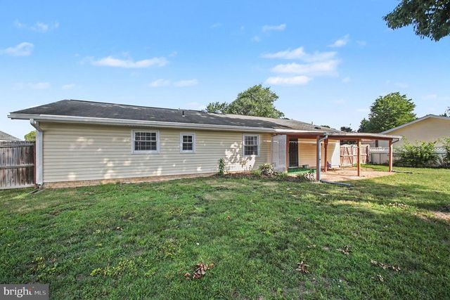 4117 MIDWAY ST, Fredericksburg, VA 22408