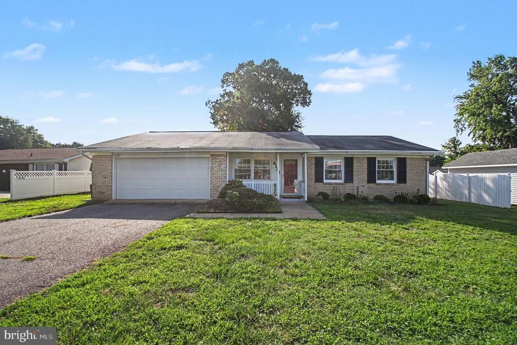 4117 MIDWAY ST, Fredericksburg, VA 22408
