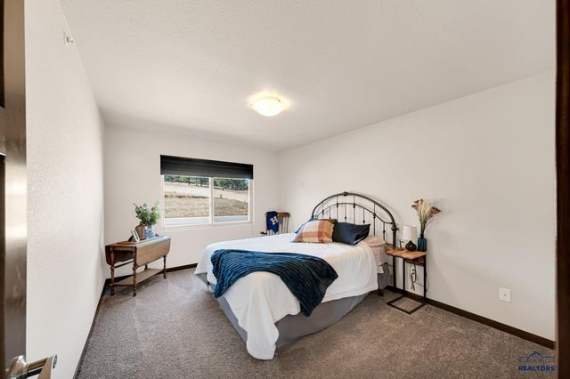 678 STUMER RD, Rapid City, SD 57701