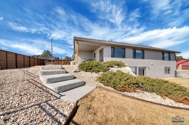 678 STUMER RD, Rapid City, SD 57701