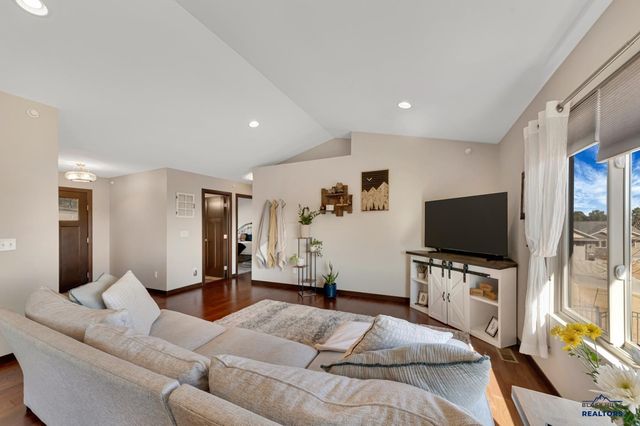 678 STUMER RD, Rapid City, SD 57701