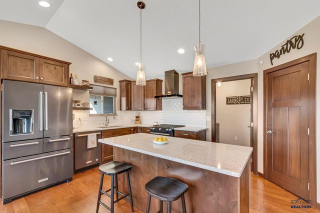 678 STUMER RD, Rapid City, SD 57701