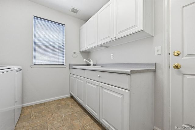 10062 Glenstone Circle, Highlands Ranch, CO 80130