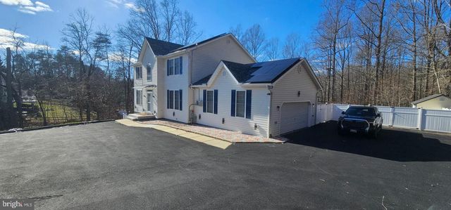 2135 FIREBERRY CT, Prince Frederick, MD 20678