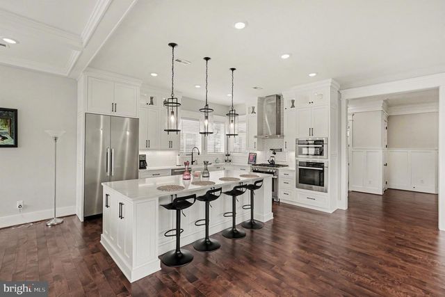 1119 SOPHIA ST, Fredericksburg, VA 22401