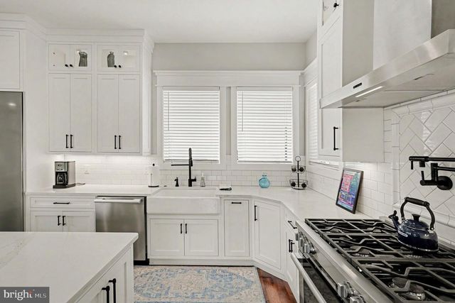 1119 SOPHIA ST, Fredericksburg, VA 22401