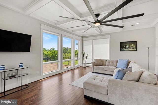 1119 SOPHIA ST, Fredericksburg, VA 22401