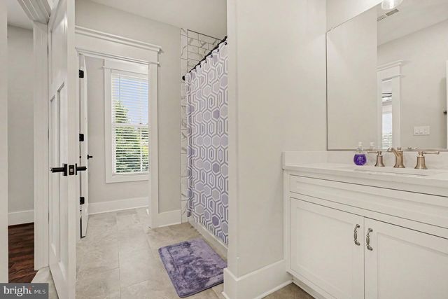 1119 SOPHIA ST, Fredericksburg, VA 22401