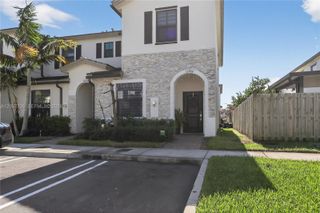 12960 SW 233rd Ter, Homestead, FL 33032