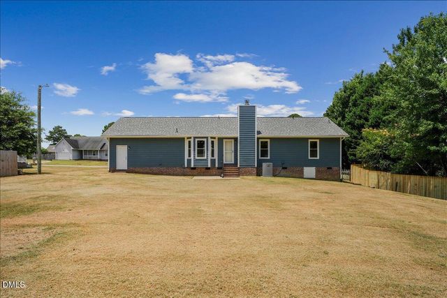 5065 Marvin Drive, Spring Lake, NC 28390