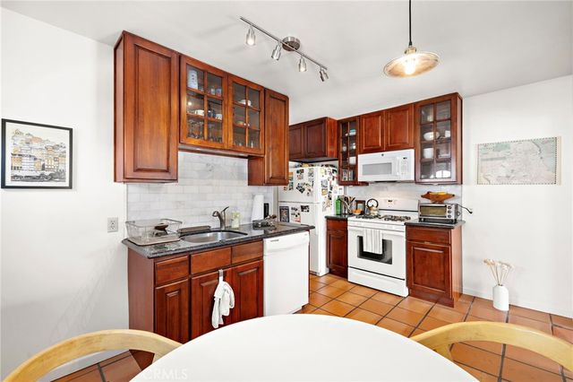 261 Avenida Granada, San Clemente, CA 92672