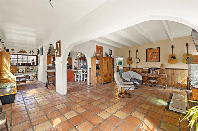 261 Avenida Granada, San Clemente, CA 92672