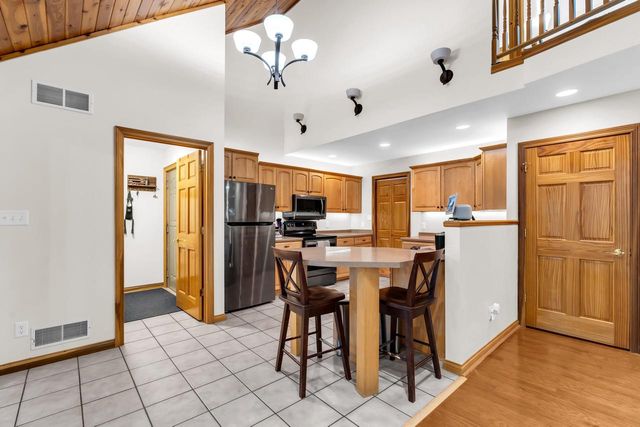 7111 Friisgard Vei, Wind Lake, WI 53185