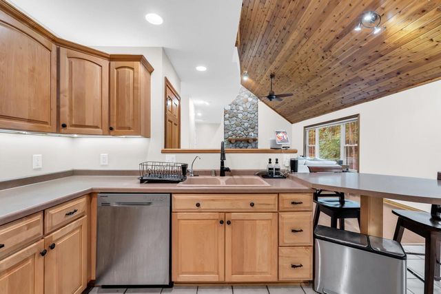 7111 Friisgard Vei, Wind Lake, WI 53185