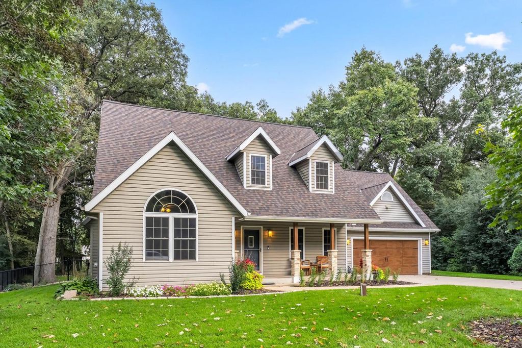 7111 Friisgard Vei, Wind Lake, WI 53185