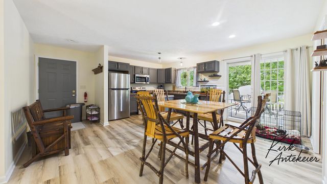 1663 Hansen Street, Laketon Twp, MI 49445