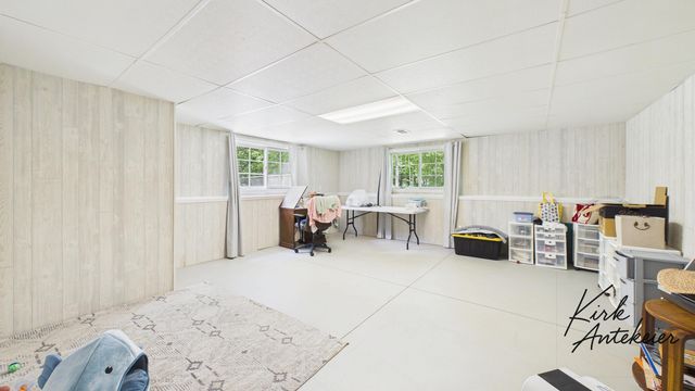 1663 Hansen Street, Laketon Twp, MI 49445