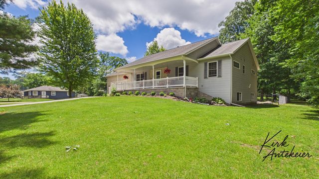 1663 Hansen Street, Laketon Twp, MI 49445