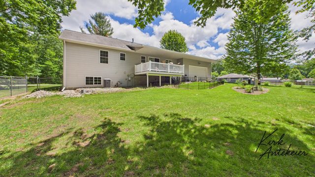 1663 Hansen Street, Laketon Twp, MI 49445