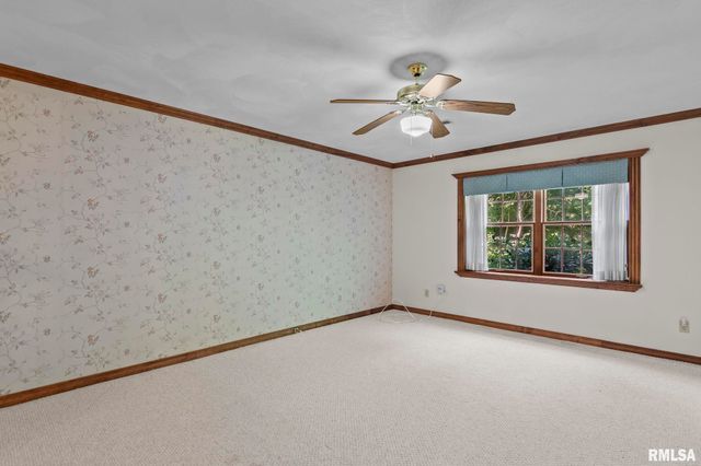 1830 CHERRY Road, Springfield, IL 62704
