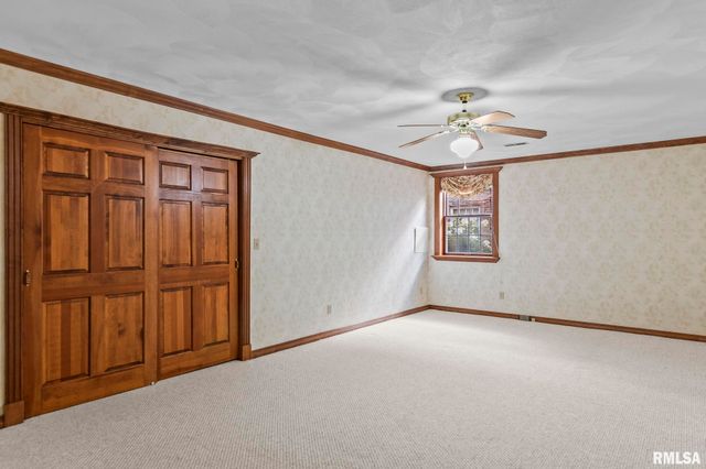 1830 CHERRY Road, Springfield, IL 62704