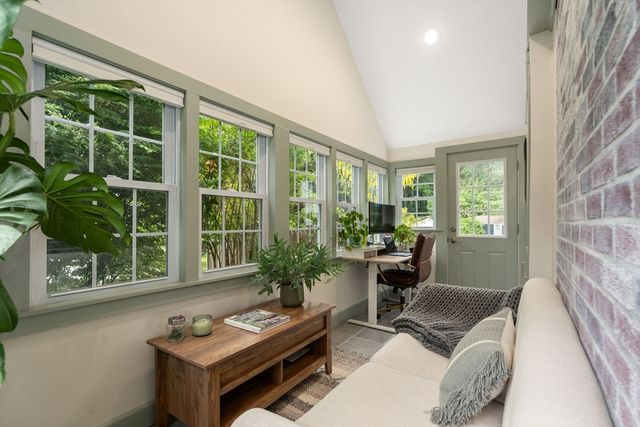 15 Killeen Road, Walpole, MA 02032