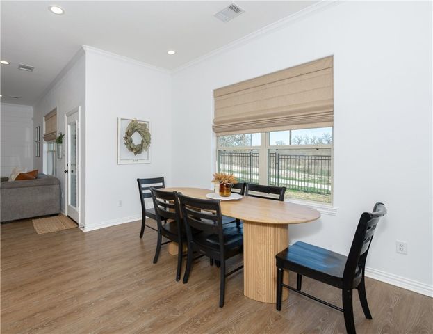 6344 Spartan Drive, College Station, TX 77845