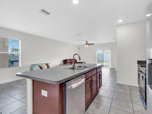 4924 REFLECTING POND CIRCLE, Wimauma, FL 33598