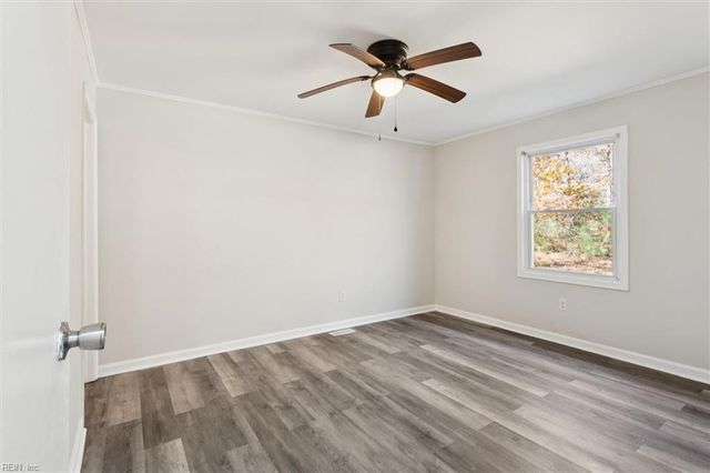 6141 Glenns RD, Gloucester, VA 23061