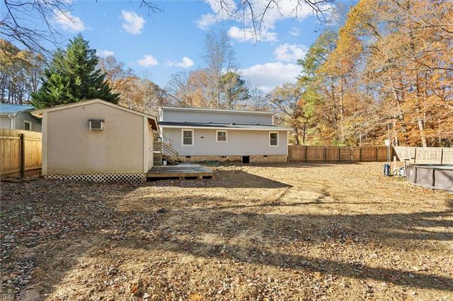 6141 Glenns RD, Gloucester, VA 23061