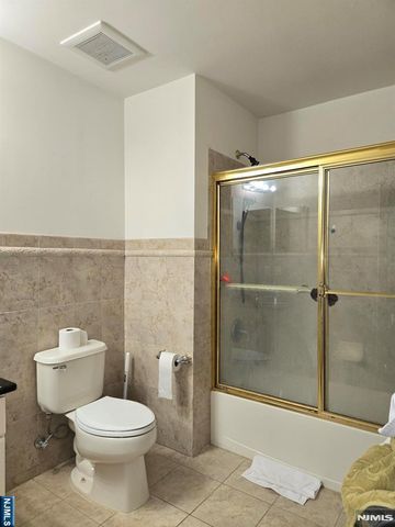 8 A Sweeney Court, Montvale, NJ 07645