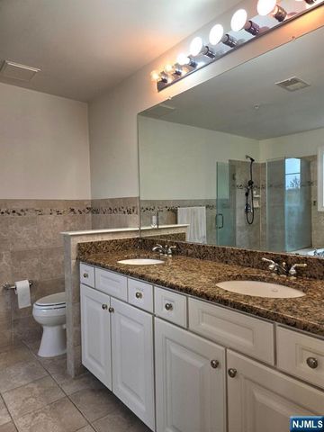 8 A Sweeney Court, Montvale, NJ 07645