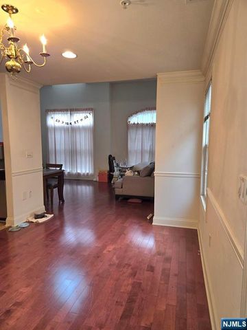 8 A Sweeney Court, Montvale, NJ 07645