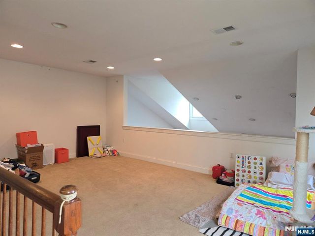 8 A Sweeney Court, Montvale, NJ 07645