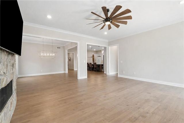 2017 Froman Dr, Economy, PA 15005