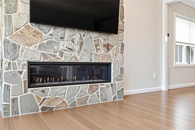 2017 Froman Dr, Economy, PA 15005